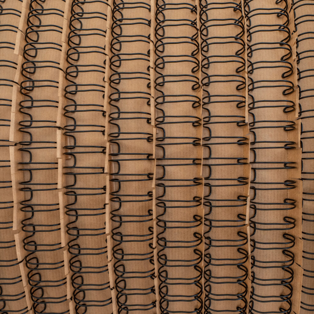 Double Loop Wire on a spool 2:1 - Image 10