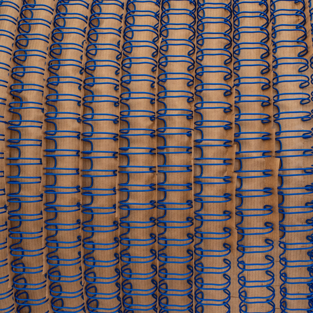 Double Loop Wire on a spool 2:1 - Image 9